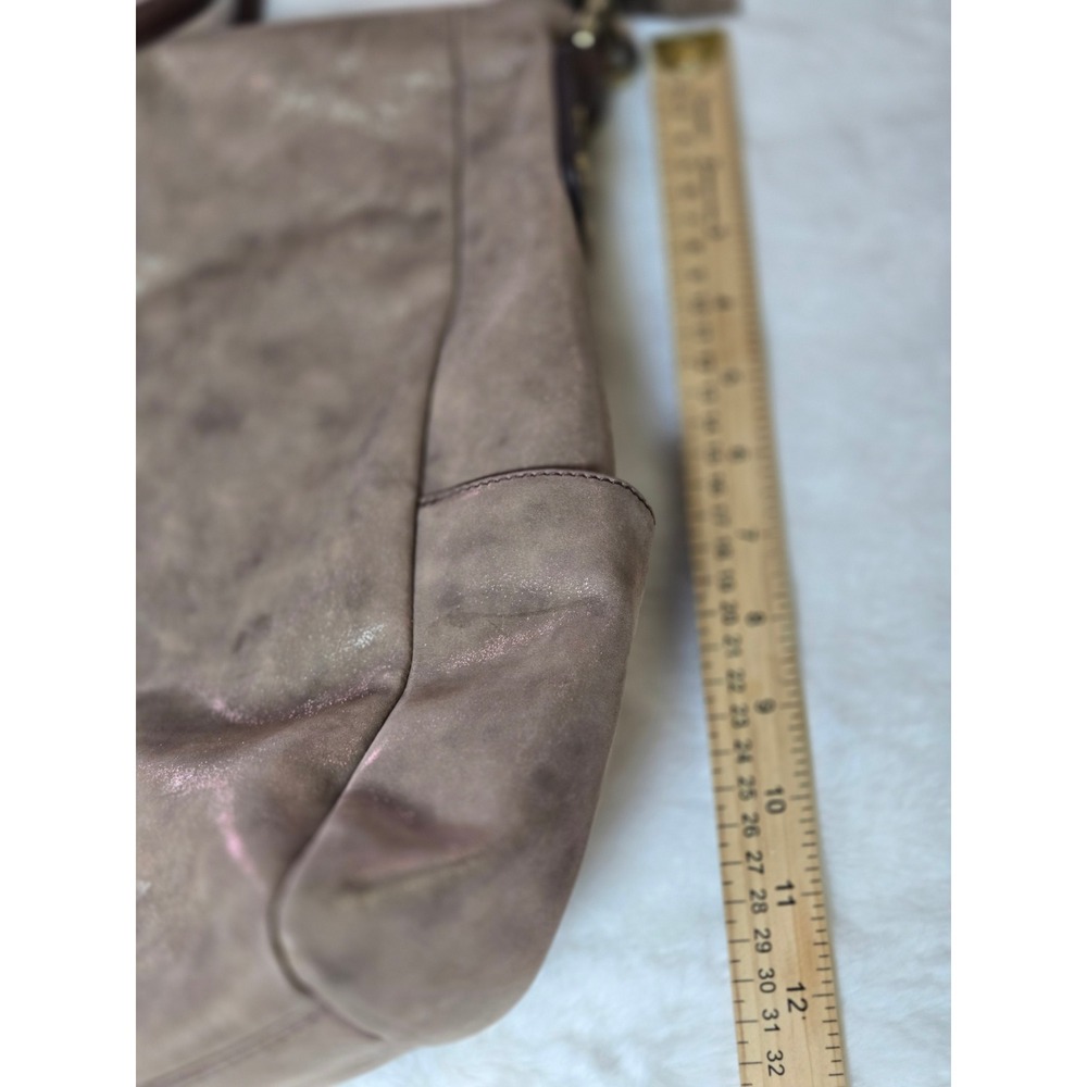 HOBO Taupe Metallic Leather Fringe Satchel Crossbody Velvet Hide Leather Western - Picture 15 of 16